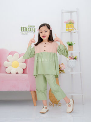 Daily set anak