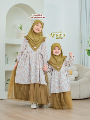 Gamis Amara Eid Series Babyjab warna Olive, gamis anak mewah motif daun dengan hijab premium jersey.